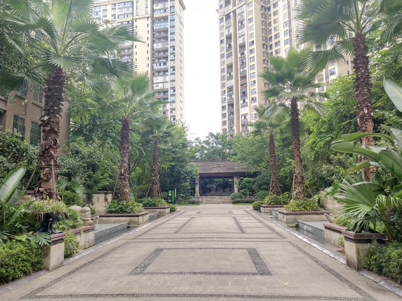 泸州蓝滨城最新房价及动态分析概述