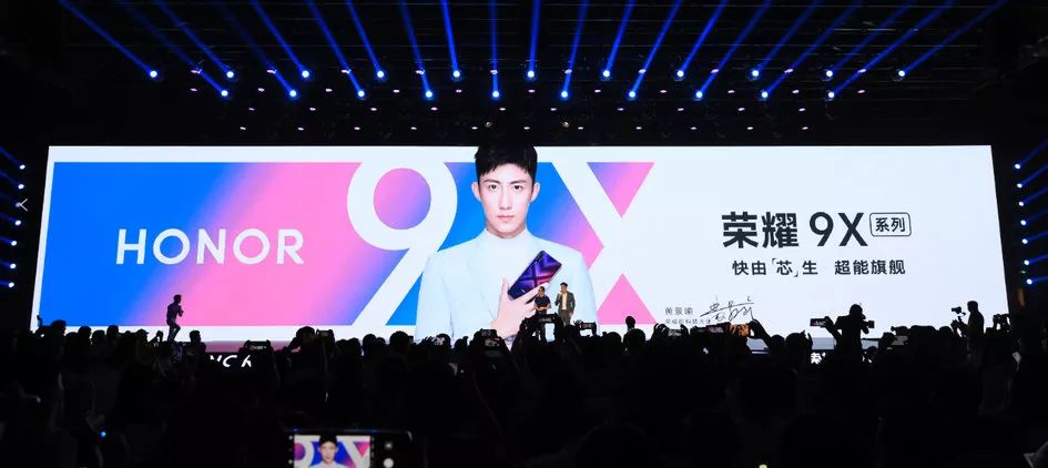 联络互动科技新品引领未来互动新纪元，最新传闻揭秘震撼登场！