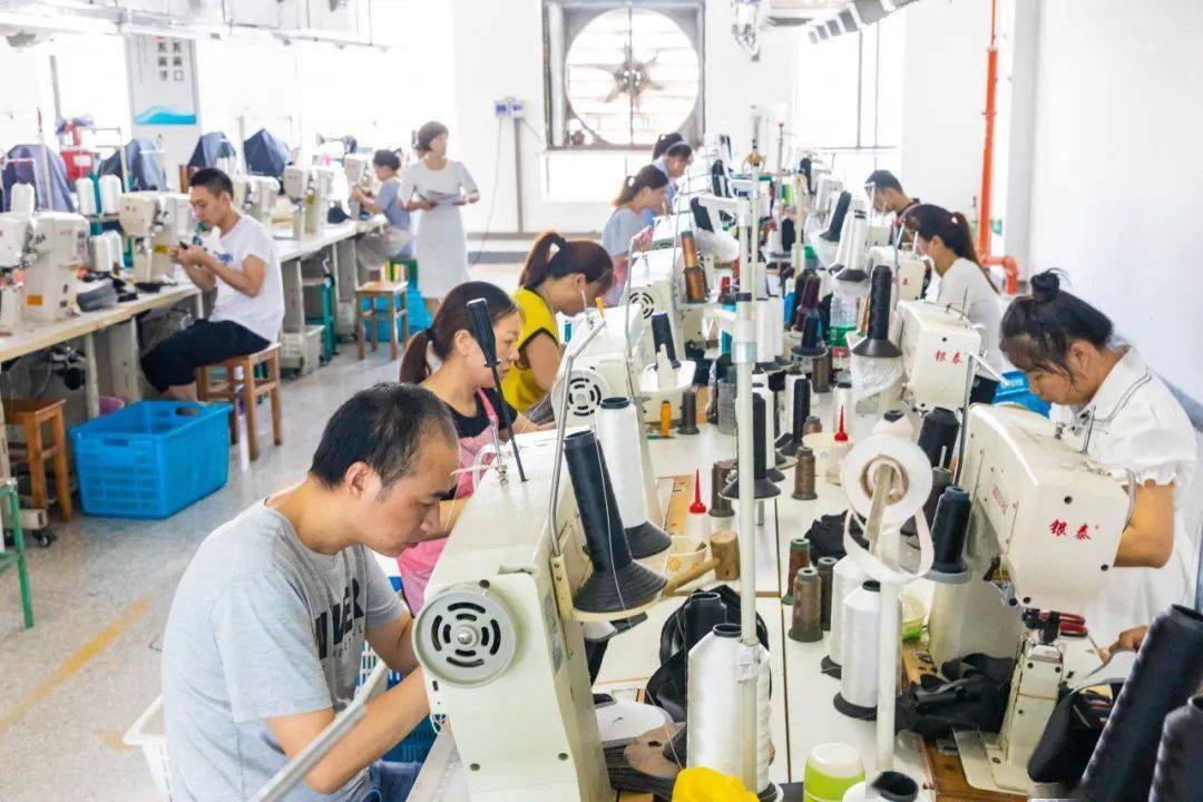 深圳鞋厂招聘针车岗位，探寻小巷中的匠心制鞋之旅