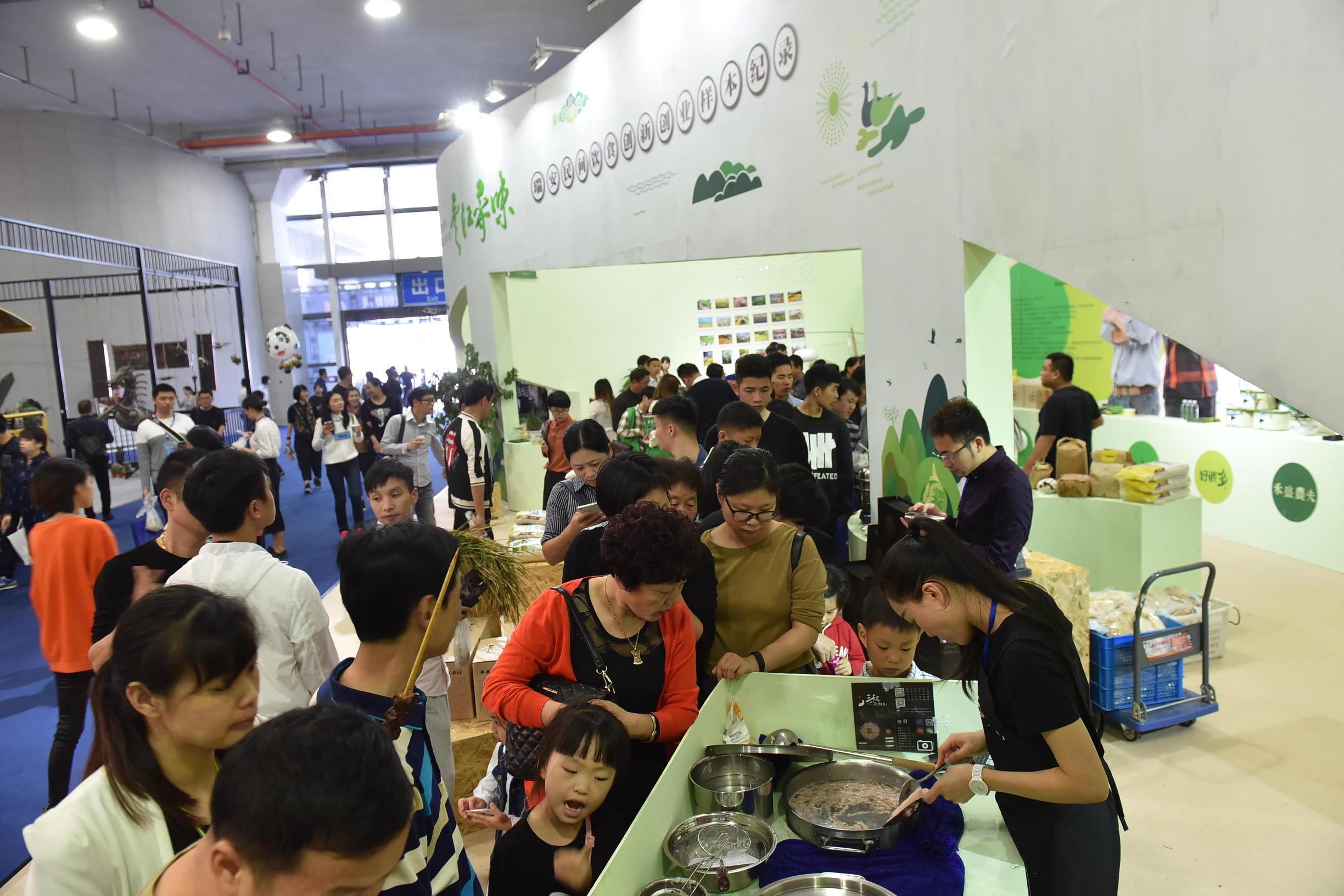 模压玻璃钢水箱 第17页