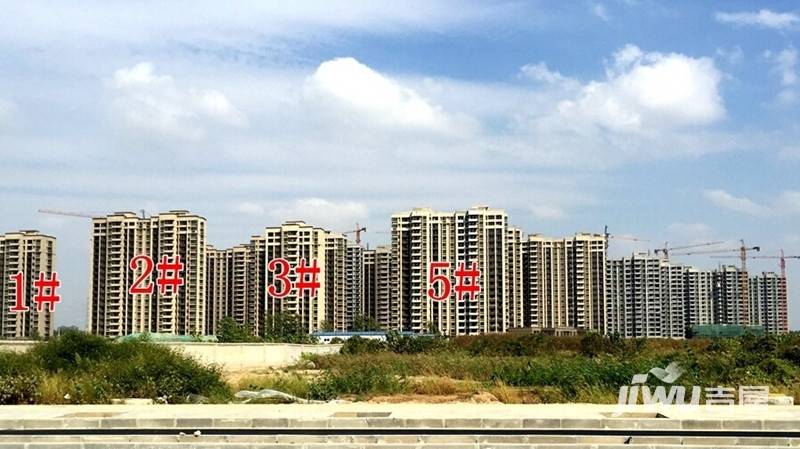 绿地高铁东城最新房价动态，变化中的机遇，引发自信与成就感